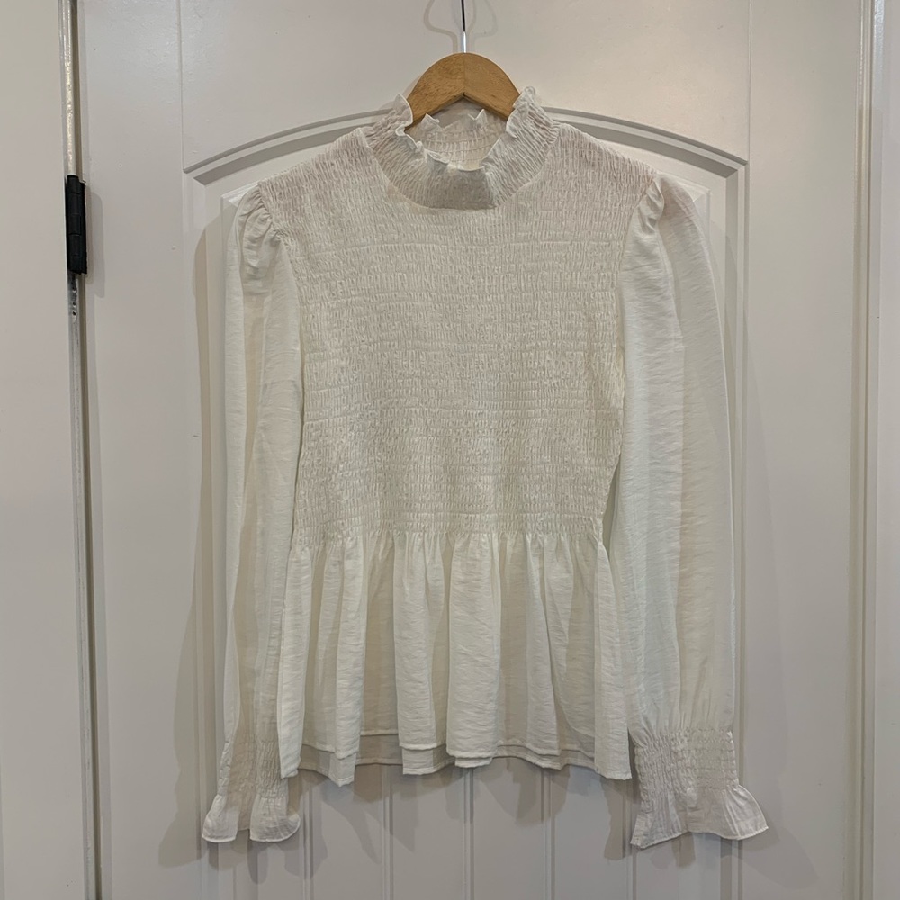 White peplum blouse sz M